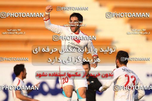 654460, Tehran, [*parameter:4*], لیگ برتر فوتبال ایران، Persian Gulf Cup، Week 19، Second Leg، Rah Ahan 1 v 3 Naft Tehran on 2013/12/20 at Ekbatan Stadium