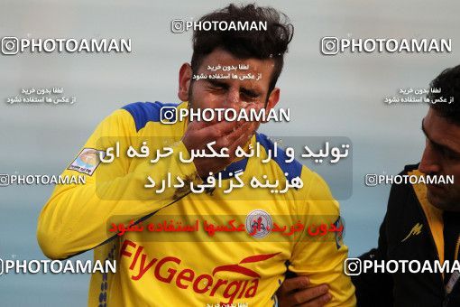 654536, Tehran, [*parameter:4*], لیگ برتر فوتبال ایران، Persian Gulf Cup، Week 19، Second Leg، Rah Ahan 1 v 3 Naft Tehran on 2013/12/20 at Ekbatan Stadium