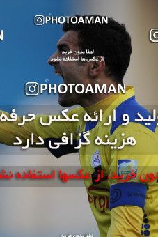 654671, Tehran, [*parameter:4*], لیگ برتر فوتبال ایران، Persian Gulf Cup، Week 19، Second Leg، Rah Ahan 1 v 3 Naft Tehran on 2013/12/20 at Ekbatan Stadium