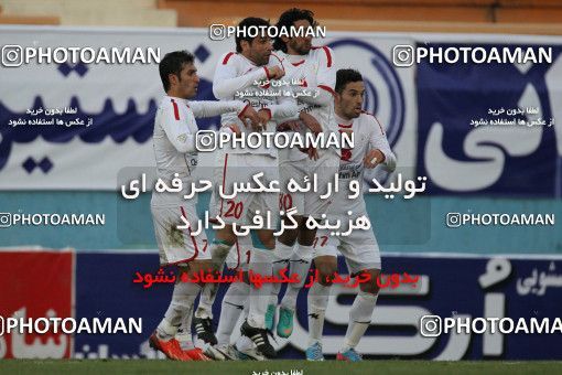654512, Tehran, [*parameter:4*], لیگ برتر فوتبال ایران، Persian Gulf Cup، Week 19، Second Leg، Rah Ahan 1 v 3 Naft Tehran on 2013/12/20 at Ekbatan Stadium