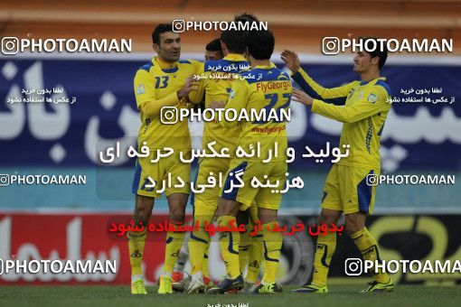 654555, Tehran, [*parameter:4*], لیگ برتر فوتبال ایران، Persian Gulf Cup، Week 19، Second Leg، Rah Ahan 1 v 3 Naft Tehran on 2013/12/20 at Ekbatan Stadium