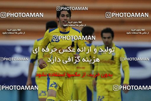 654487, Tehran, [*parameter:4*], لیگ برتر فوتبال ایران، Persian Gulf Cup، Week 19، Second Leg، Rah Ahan 1 v 3 Naft Tehran on 2013/12/20 at Ekbatan Stadium