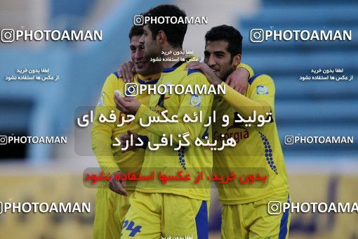 654538, Tehran, [*parameter:4*], لیگ برتر فوتبال ایران، Persian Gulf Cup، Week 19، Second Leg، Rah Ahan 1 v 3 Naft Tehran on 2013/12/20 at Ekbatan Stadium