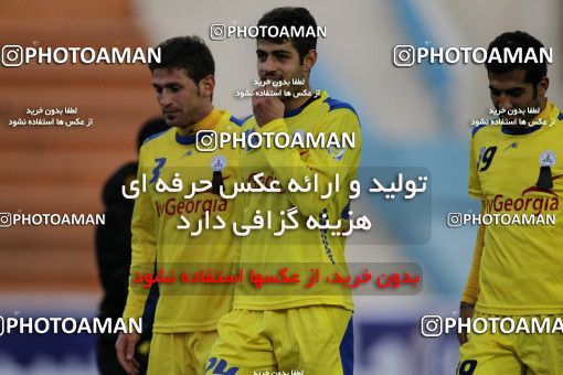654414, Tehran, [*parameter:4*], لیگ برتر فوتبال ایران، Persian Gulf Cup، Week 19، Second Leg، Rah Ahan 1 v 3 Naft Tehran on 2013/12/20 at Ekbatan Stadium
