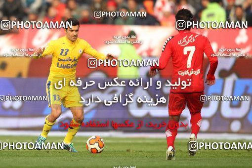 656235, Tehran, [*parameter:4*], لیگ برتر فوتبال ایران، Persian Gulf Cup، Week 21، Second Leg، Persepolis 0 v 0 Naft Tehran on 2014/01/03 at Azadi Stadium
