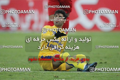 656247, Tehran, [*parameter:4*], لیگ برتر فوتبال ایران، Persian Gulf Cup، Week 21، Second Leg، Persepolis 0 v 0 Naft Tehran on 2014/01/03 at Azadi Stadium