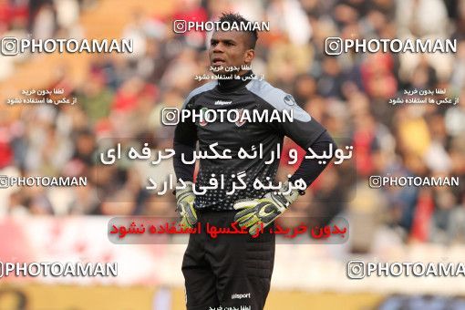 656322, Tehran, [*parameter:4*], لیگ برتر فوتبال ایران، Persian Gulf Cup، Week 21، Second Leg، Persepolis 0 v 0 Naft Tehran on 2014/01/03 at Azadi Stadium