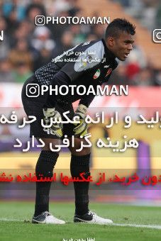 656431, Tehran, [*parameter:4*], لیگ برتر فوتبال ایران، Persian Gulf Cup، Week 21، Second Leg، Persepolis 0 v 0 Naft Tehran on 2014/01/03 at Azadi Stadium