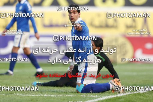 656463, Tehran, [*parameter:4*], لیگ برتر فوتبال ایران، Persian Gulf Cup، Week 21، Second Leg، Rah Ahan 0 v 1 Esteghlal on 2014/01/04 at Takhti Stadium