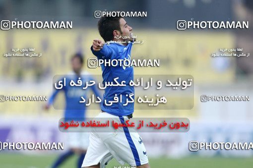 656522, Tehran, [*parameter:4*], لیگ برتر فوتبال ایران، Persian Gulf Cup، Week 21، Second Leg، Rah Ahan 0 v 1 Esteghlal on 2014/01/04 at Takhti Stadium