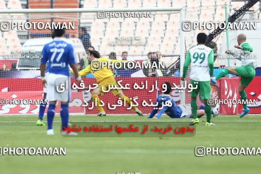 658665, Tehran, [*parameter:4*], لیگ برتر فوتبال ایران، Persian Gulf Cup، Week 24، Second Leg، Esteghlal 1 v 1 Zob Ahan Esfahan on 2014/01/26 at Azadi Stadium