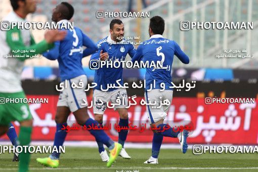 658733, Tehran, [*parameter:4*], لیگ برتر فوتبال ایران، Persian Gulf Cup، Week 24، Second Leg، Esteghlal 1 v 1 Zob Ahan Esfahan on 2014/01/26 at Azadi Stadium