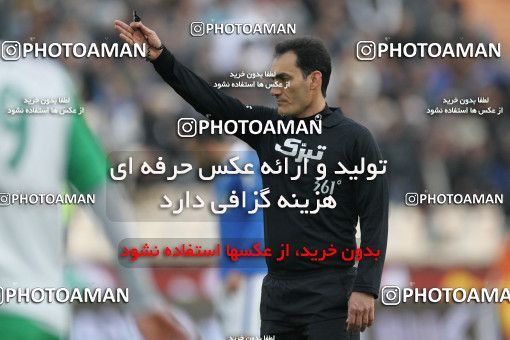 658809, Tehran, [*parameter:4*], لیگ برتر فوتبال ایران، Persian Gulf Cup، Week 24، Second Leg، Esteghlal 1 v 1 Zob Ahan Esfahan on 2014/01/26 at Azadi Stadium