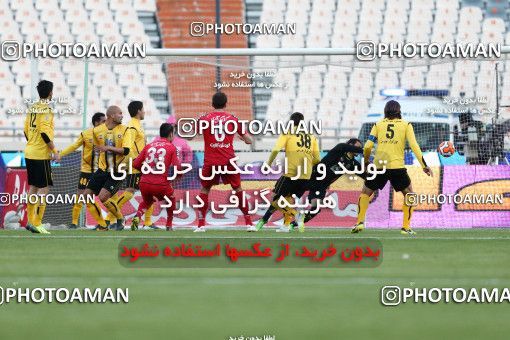 688779, Tehran, [*parameter:4*], لیگ برتر فوتبال ایران، Persian Gulf Cup، Week 25، Second Leg، Persepolis 2 v 0 Sepahan on 2014/01/31 at Azadi Stadium