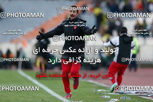 688893, Tehran, [*parameter:4*], لیگ برتر فوتبال ایران، Persian Gulf Cup، Week 25، Second Leg، Persepolis 2 v 0 Sepahan on 2014/01/31 at Azadi Stadium
