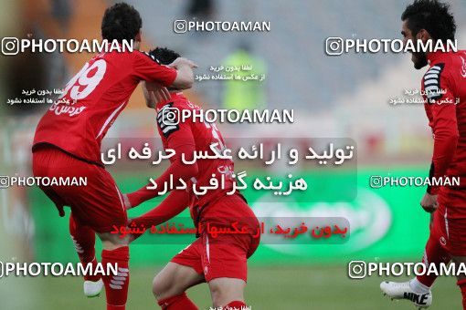 689030, Tehran, [*parameter:4*], لیگ برتر فوتبال ایران، Persian Gulf Cup، Week 25، Second Leg، Persepolis 2 v 0 Sepahan on 2014/01/31 at Azadi Stadium