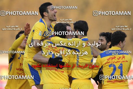 659647, Tehran, [*parameter:4*], لیگ برتر فوتبال ایران، Persian Gulf Cup، Week 26، Second Leg، Naft Tehran 3 v 0 Tractor Sazi on 2014/02/09 at Takhti Stadium