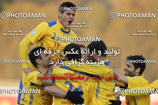659648, Tehran, [*parameter:4*], لیگ برتر فوتبال ایران، Persian Gulf Cup، Week 26، Second Leg، Naft Tehran 3 v 0 Tractor Sazi on 2014/02/09 at Takhti Stadium