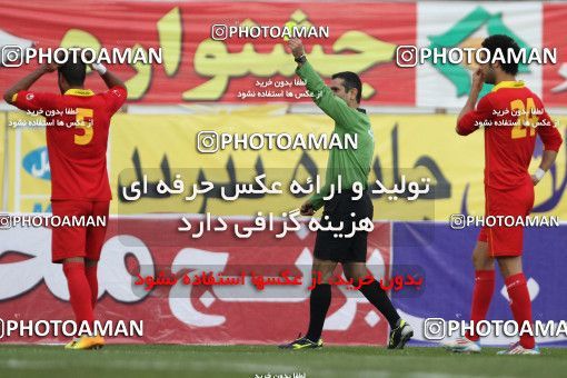665523, Tehran, [*parameter:4*], لیگ برتر فوتبال ایران، Persian Gulf Cup، Week 27، Second Leg، Naft Tehran 1 v 1 Foulad Khouzestan on 2014/02/16 at Takhti Stadium