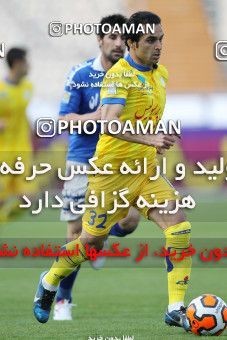 659924, Tehran, [*parameter:4*], لیگ برتر فوتبال ایران، Persian Gulf Cup، Week 28، Second Leg، Esteghlal 0 v 1 Naft Tehran on 2014/03/27 at Azadi Stadium