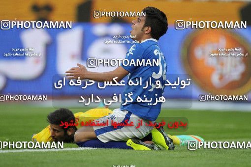 659938, Tehran, [*parameter:4*], لیگ برتر فوتبال ایران، Persian Gulf Cup، Week 28، Second Leg، Esteghlal 0 v 1 Naft Tehran on 2014/03/27 at Azadi Stadium