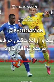 660181, Tehran, [*parameter:4*], لیگ برتر فوتبال ایران، Persian Gulf Cup، Week 28، Second Leg، Esteghlal 0 v 1 Naft Tehran on 2014/03/27 at Azadi Stadium