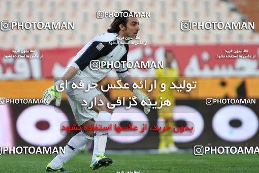 660103, Tehran, [*parameter:4*], لیگ برتر فوتبال ایران، Persian Gulf Cup، Week 28، Second Leg، Esteghlal 0 v 1 Naft Tehran on 2014/03/27 at Azadi Stadium
