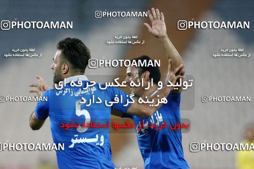 661324, Tehran, [*parameter:4*], لیگ برتر فوتبال ایران، Persian Gulf Cup، Week 30، Second Leg، Esteghlal 1 v 3 Tractor Sazi on 2014/04/11 at Azadi Stadium