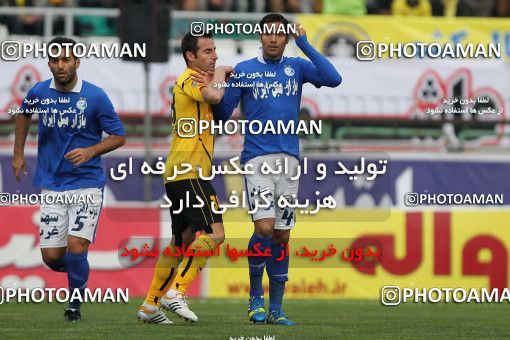 648706, Isfahan,Fooladshahr, [*parameter:4*], لیگ برتر فوتبال ایران، Persian Gulf Cup، Week 17، Second Leg، Sepahan 0 v 0 Esteghlal on 2013/12/05 at Foolad Shahr Stadium