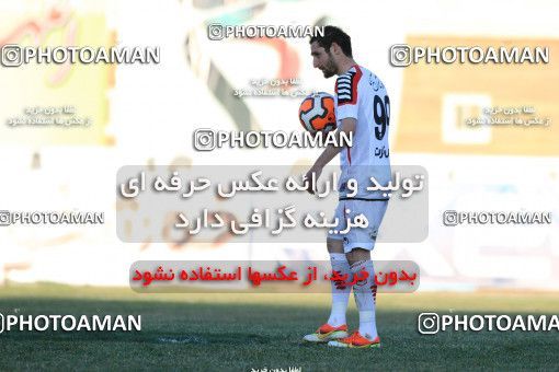 652274, لیگ برتر فوتبال ایران، Persian Gulf Cup، Week 18، Second Leg، 2013/12/13، Kerman، Shahid Bahonar Stadium، Mes Kerman 0 - 6 Persepolis