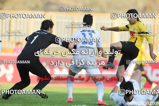 175245, Tehran, [*parameter:4*], لیگ برتر فوتبال ایران، Persian Gulf Cup، Week 17، Second Leg، Rah Ahan 0 v 1 Naft Tehran on 2014/12/11 at Takhti Stadium