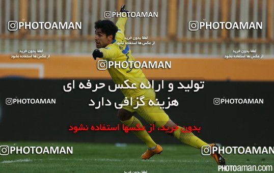 178860, Tehran, [*parameter:4*], لیگ برتر فوتبال ایران، Persian Gulf Cup، Week 16، Second Leg، Naft Tehran 2 v 1 Persepolis on 2014/12/01 at Takhti Stadium