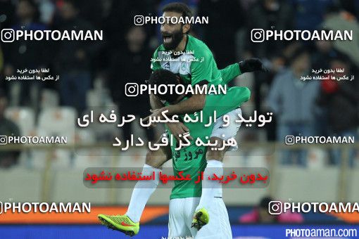 181119, Tehran, , Semi-Finals جام حذفی فوتبال ایران, , Persepolis 1 v 2 Zob Ahan Esfahan on 2014/12/05 at Azadi Stadium