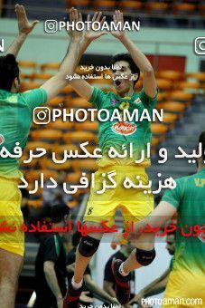 760287, مرحله نیمه نهایی  مسابقات والیبال قهرمانی باشگاه‌های آسیا 2013، ، تهران، سالن دوازده هزار نفری ورزشگاه آزادی، 1392/02/08، کاله ۳ -   ۰