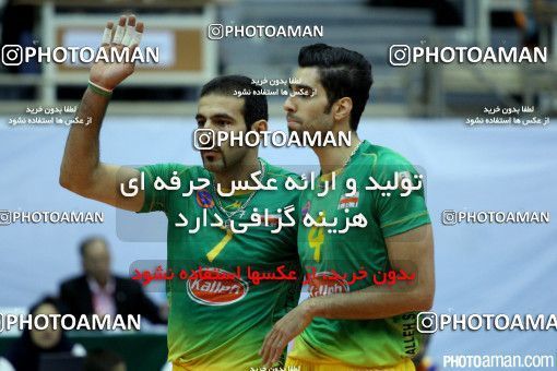 760304, مرحله نیمه نهایی  مسابقات والیبال قهرمانی باشگاه‌های آسیا 2013، ، تهران، سالن دوازده هزار نفری ورزشگاه آزادی، 1392/02/08، کاله ۳ -   ۰