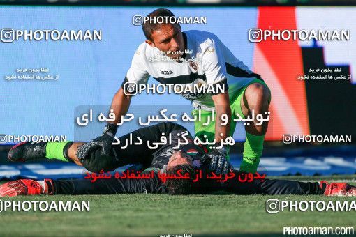 238253, Isfahan,Fooladshahr, Iran, لیگ برتر فوتبال ایران، Persian Gulf Cup، Week 3، First Leg، Sepahan 4 v 2 Persepolis on 2015/08/13 at Foolad Shahr Stadium