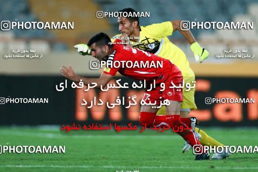 674782, Tehran, Iran, جام حذفی فوتبال ایران, 1/16 stage, Khorramshahr Cup, Persepolis 1 v 0 Paykan on 2015/09/12 at Azadi Stadium