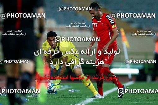 674828, Tehran, Iran, جام حذفی فوتبال ایران, 1/16 stage, Khorramshahr Cup, Persepolis 1 v 0 Paykan on 2015/09/12 at Azadi Stadium