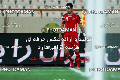 674808, Tehran, Iran, جام حذفی فوتبال ایران, 1/16 stage, Khorramshahr Cup, Persepolis 1 v 0 Paykan on 2015/09/12 at Azadi Stadium