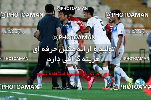 674809, Tehran, Iran, جام حذفی فوتبال ایران, 1/16 stage, Khorramshahr Cup, Persepolis 1 v 0 Paykan on 2015/09/12 at Azadi Stadium