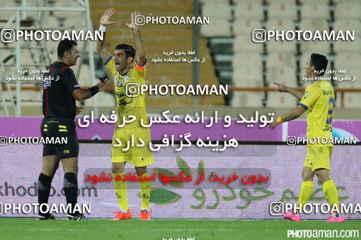 260489, Tehran, [*parameter:4*], لیگ برتر فوتبال ایران، Persian Gulf Cup، Week 5، First Leg، Esteghlal 2 v 1 Naft Tehran on 2015/09/21 at Azadi Stadium