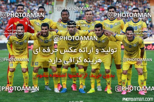295174, لیگ برتر فوتبال ایران، Persian Gulf Cup، Week 5، First Leg، 2015/09/21، Tehran، Azadi Stadium، Esteghlal 2 - ۱ Naft Tehran
