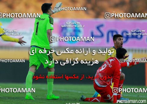 291698, Tehran, Iran, لیگ برتر فوتبال ایران، Persian Gulf Cup، Week 13، First Leg، Naft Tehran 1 v 1 Persepolis on 2015/11/30 at Takhti Stadium
