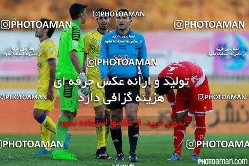 291704, Tehran, Iran, لیگ برتر فوتبال ایران، Persian Gulf Cup، Week 13، First Leg، Naft Tehran 1 v 1 Persepolis on 2015/11/30 at Takhti Stadium