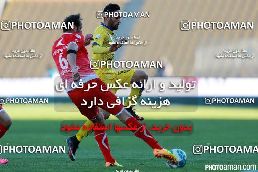 291549, Tehran, Iran, لیگ برتر فوتبال ایران، Persian Gulf Cup، Week 13، First Leg، Naft Tehran 1 v 1 Persepolis on 2015/11/30 at Takhti Stadium