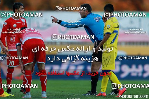 291739, Tehran, Iran, لیگ برتر فوتبال ایران، Persian Gulf Cup، Week 13، First Leg، Naft Tehran 1 v 1 Persepolis on 2015/11/30 at Takhti Stadium