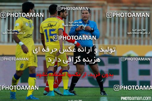 291737, Tehran, Iran, لیگ برتر فوتبال ایران، Persian Gulf Cup، Week 13، First Leg، Naft Tehran 1 v 1 Persepolis on 2015/11/30 at Takhti Stadium