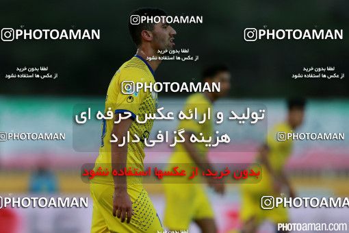 291822, Tehran, Iran, لیگ برتر فوتبال ایران، Persian Gulf Cup، Week 13، First Leg، Naft Tehran 1 v 1 Persepolis on 2015/11/30 at Takhti Stadium