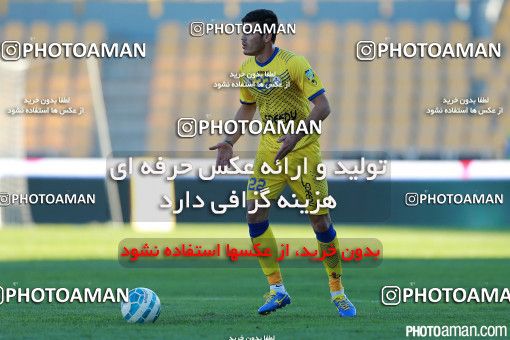 291554, Tehran, Iran, لیگ برتر فوتبال ایران، Persian Gulf Cup، Week 13، First Leg، Naft Tehran 1 v 1 Persepolis on 2015/11/30 at Takhti Stadium