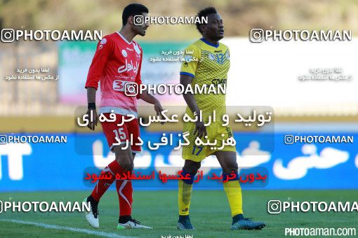 291585, Tehran, Iran, لیگ برتر فوتبال ایران، Persian Gulf Cup، Week 13، First Leg، Naft Tehran 1 v 1 Persepolis on 2015/11/30 at Takhti Stadium